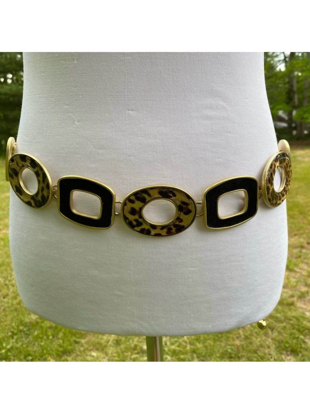 CHICO’S BELT ANIMAL PRINT BLACK GEOMETRIC LINKS GOLD CHAIN ADJUSTABLE ONE SIZE
